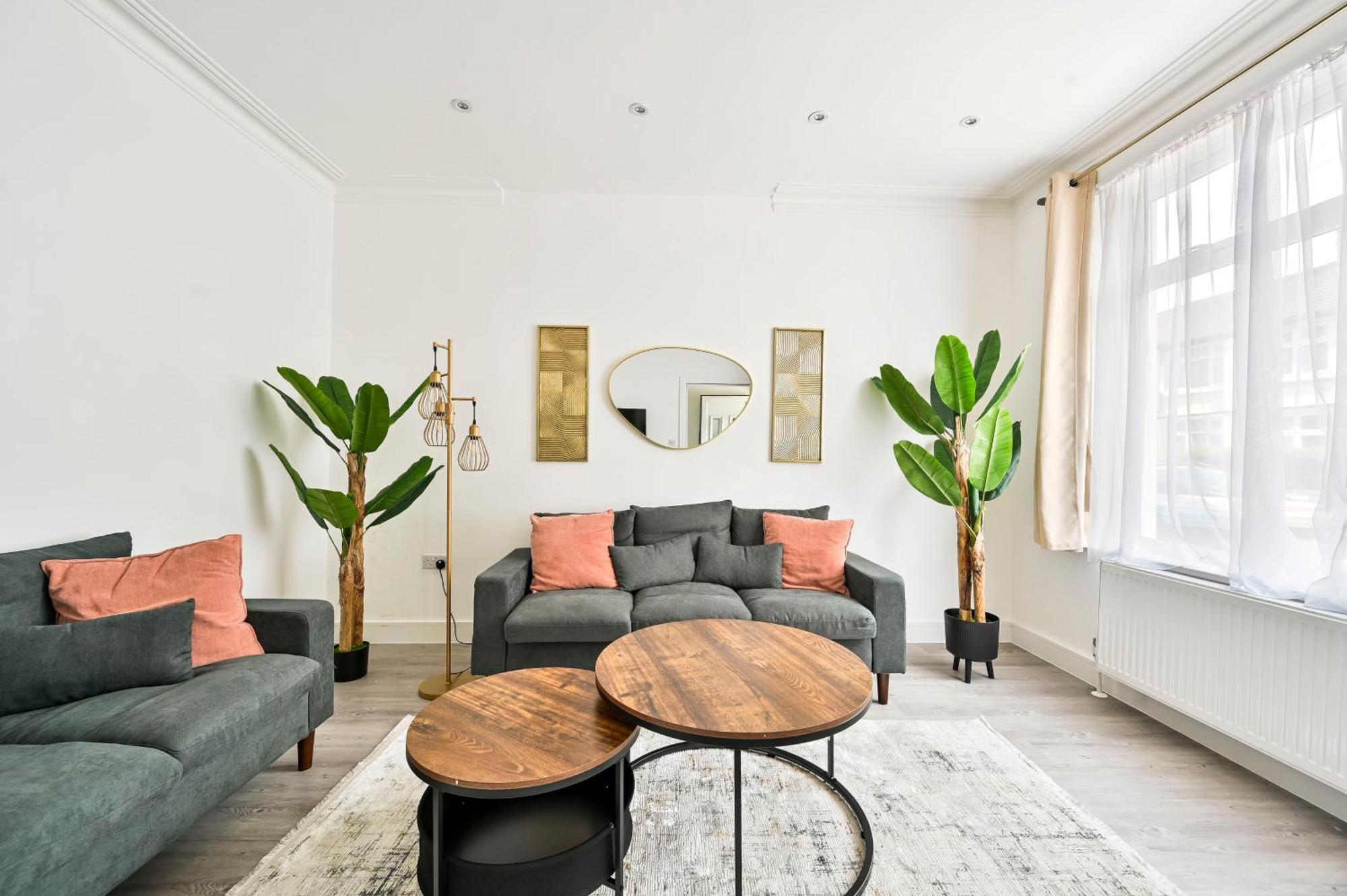 Homestay Stylish & Spacious 4br