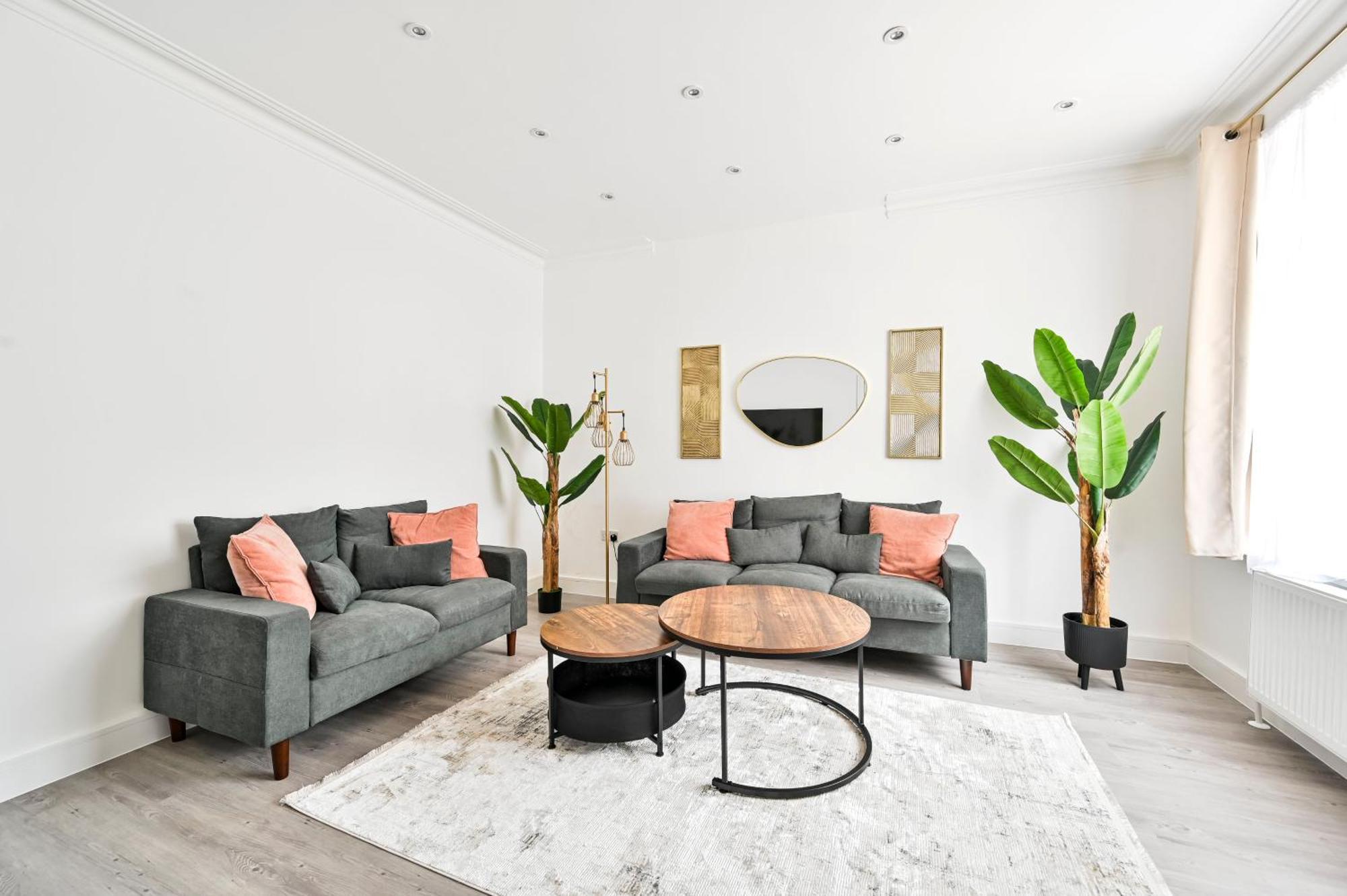 Homestay Stylish & Spacious 4br